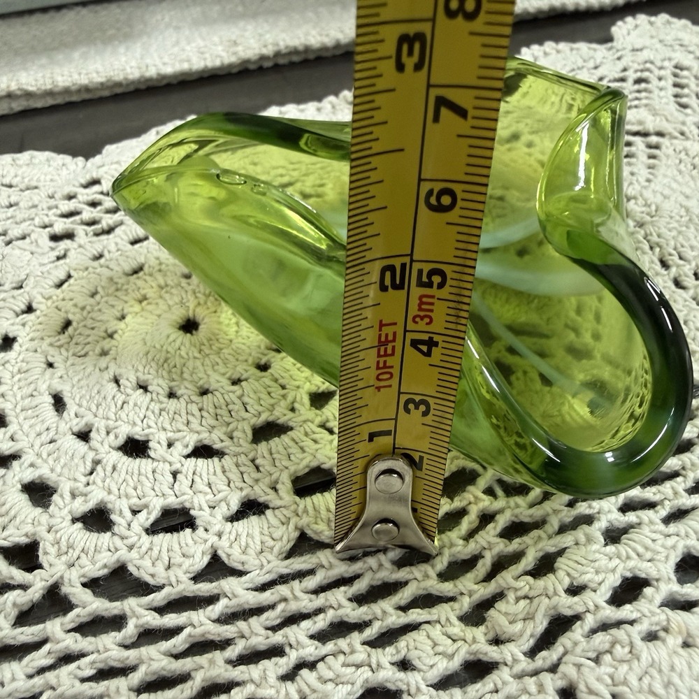 Vintage Green Glass Ashtray with White Swirls Mid Century Retro Trinket Dish - Picture 8 of 9